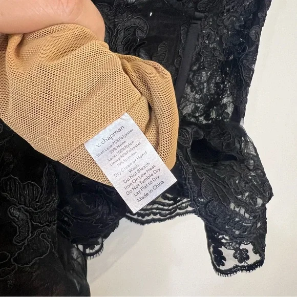 V. Chapman Ophilia lace maxi Dress in Black size 2